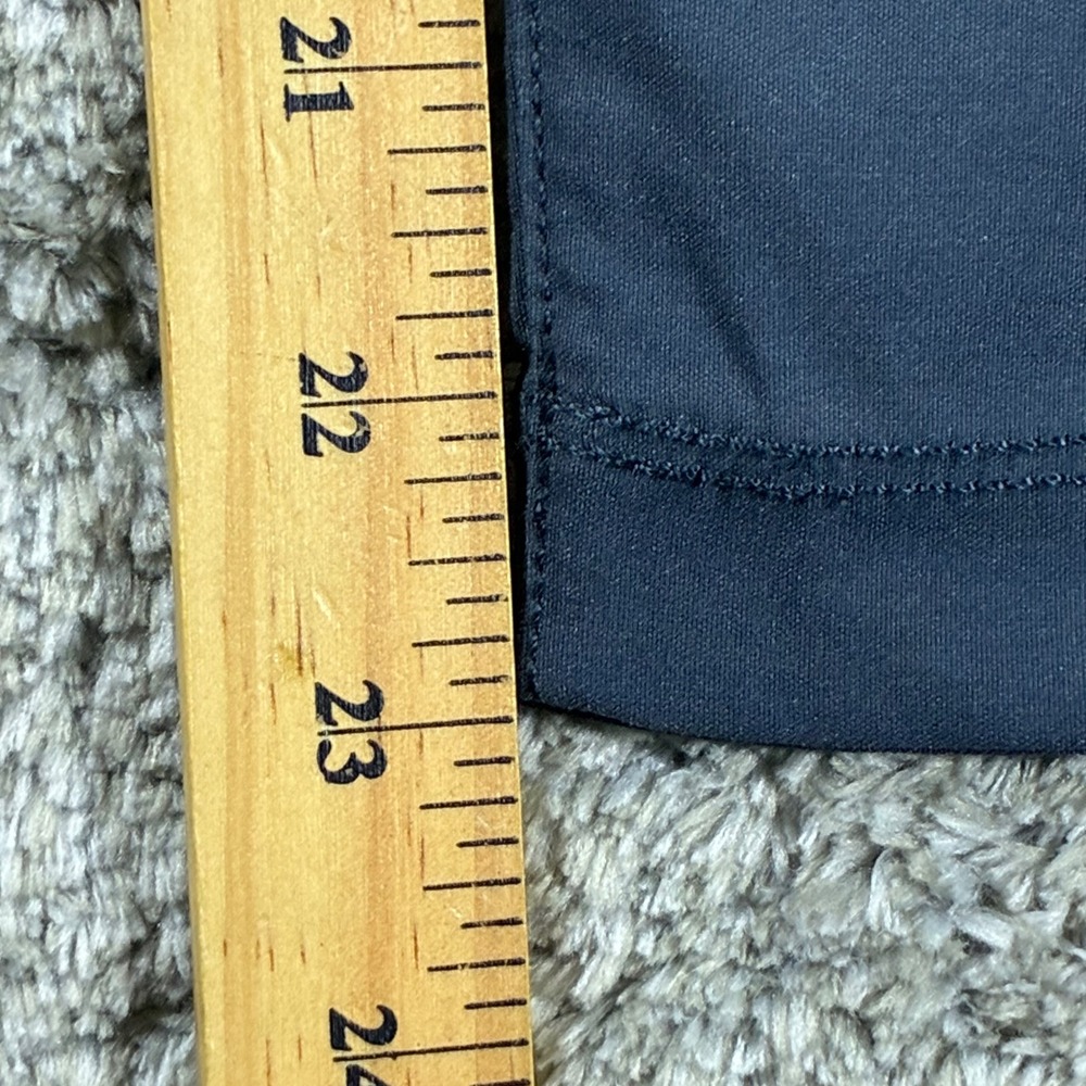 Duluth Trading Dry On The Fly Capris Womens 6 Ink Blue Cargo Pants NWT 46710 - Picture 4 of 14